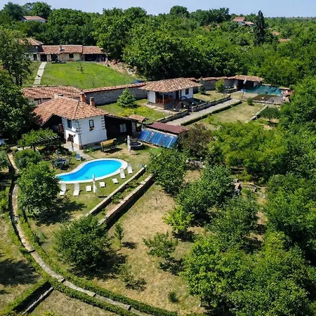 дядо цоньовата къща