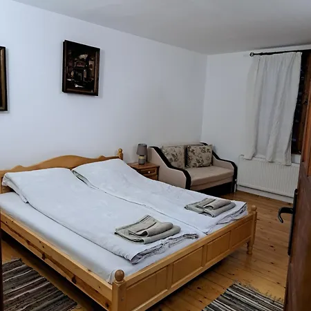 дядо цоньовата къща فيلة *